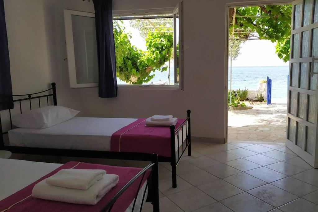 Vila Το Σπίτι Της Μαργαρίτας Στην Παραλία Nea Styra Exteriér fotografie